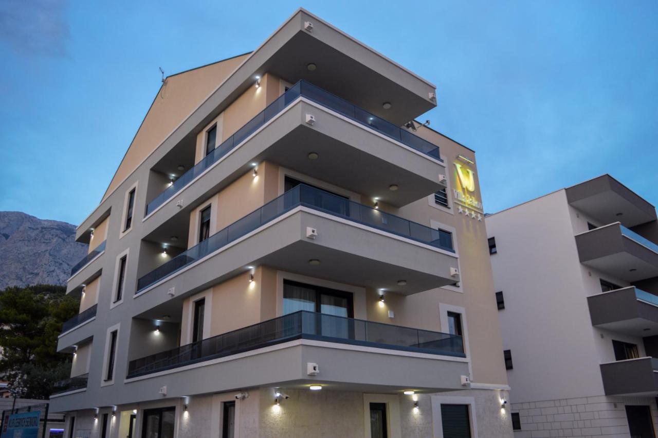 Jakov Apartman Promajna
